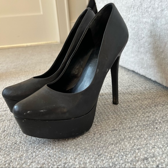 Ashley Simpson black high heel pumps - size 8.5 - Picture 7 of 10